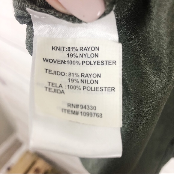 ONE A Anthropologie Green Cut Out Pullover S - Picture 8 of 9